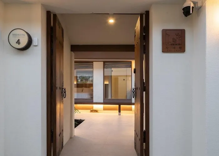 Holiday home Sagyewon - Jongno Private House With 3 Rooms, 2 Bathrooms, Yard And Jacuzzi