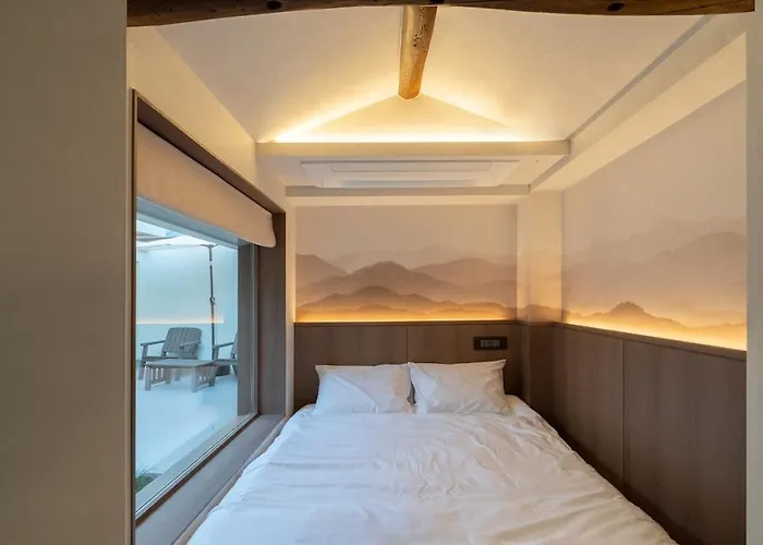 Holiday home Sagyewon - Jongno Private House With 3 Rooms, 2 Bathrooms, Yard And Jacuzzi *